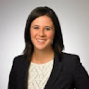 Meet your Posher, Larissa